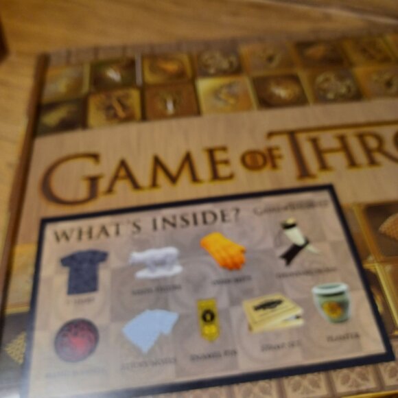 Game of Thrones Got GOT HBO Culturefly Collectors Box Mystery Itms incl., NWT - Picture 2 of 5